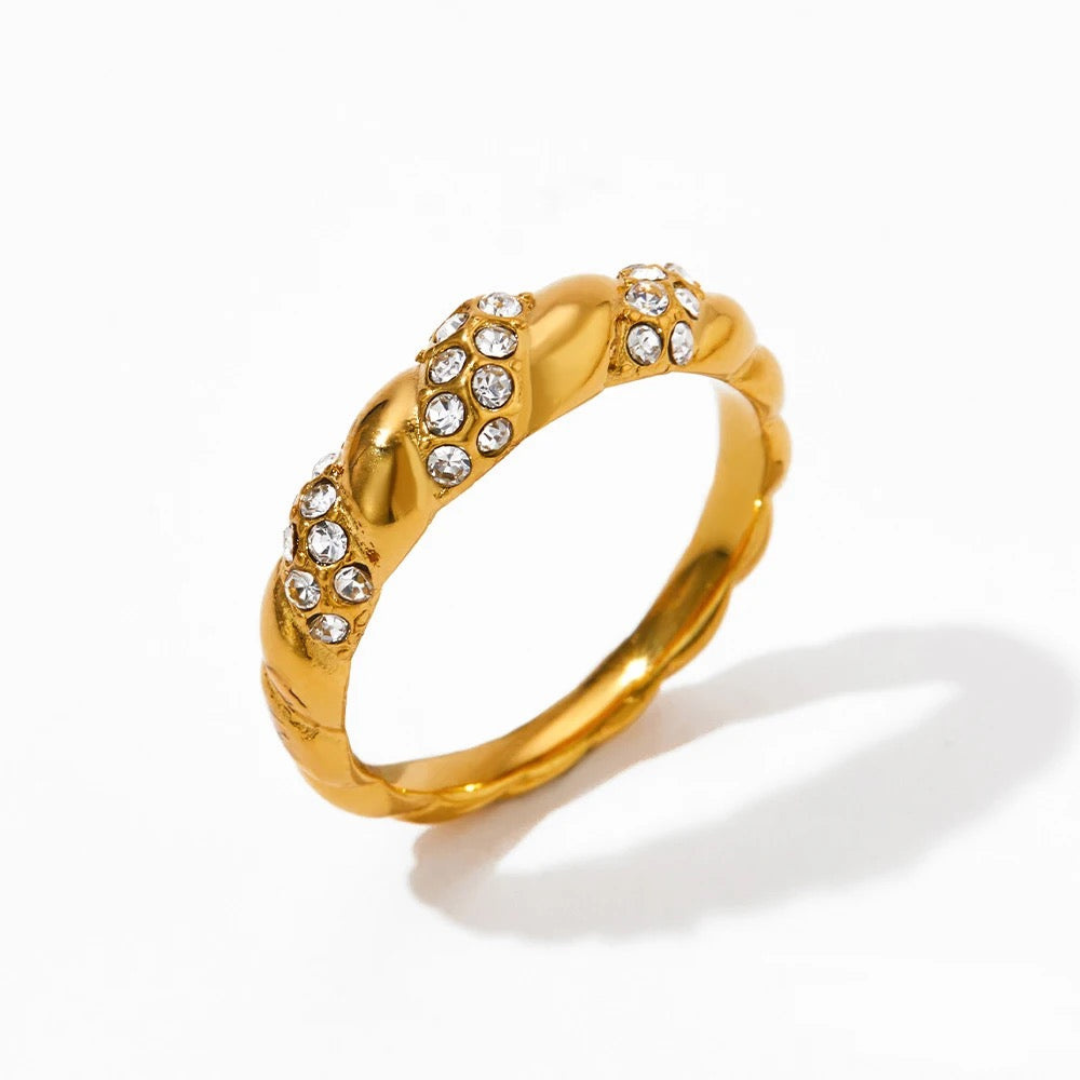 Golden Crystal Twine Ring