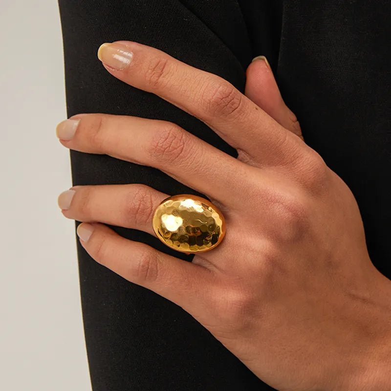 Dune Hammered Gold Ring