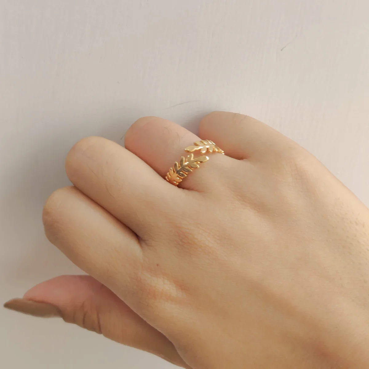 Laurel Leaf Ring