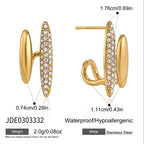 Clovia Studs