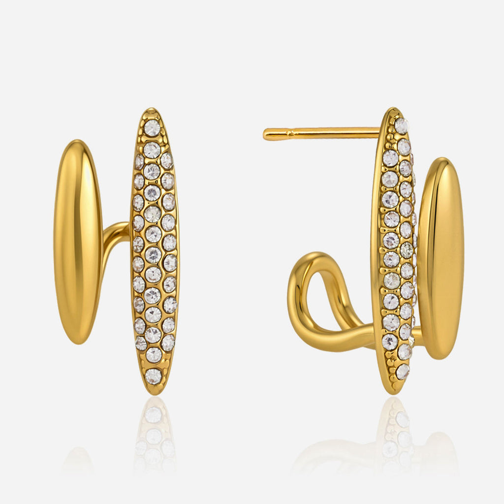 Clovia Studs