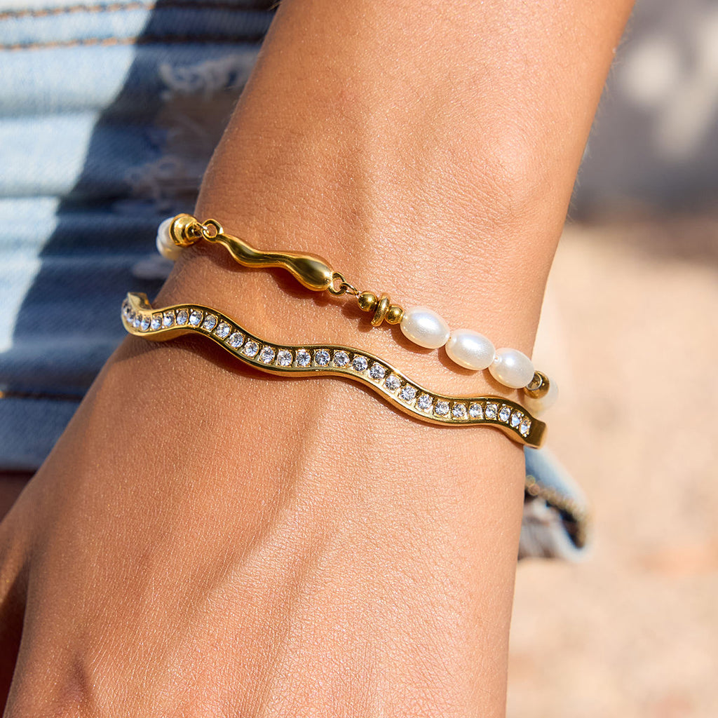 Serene Wave Bracelet