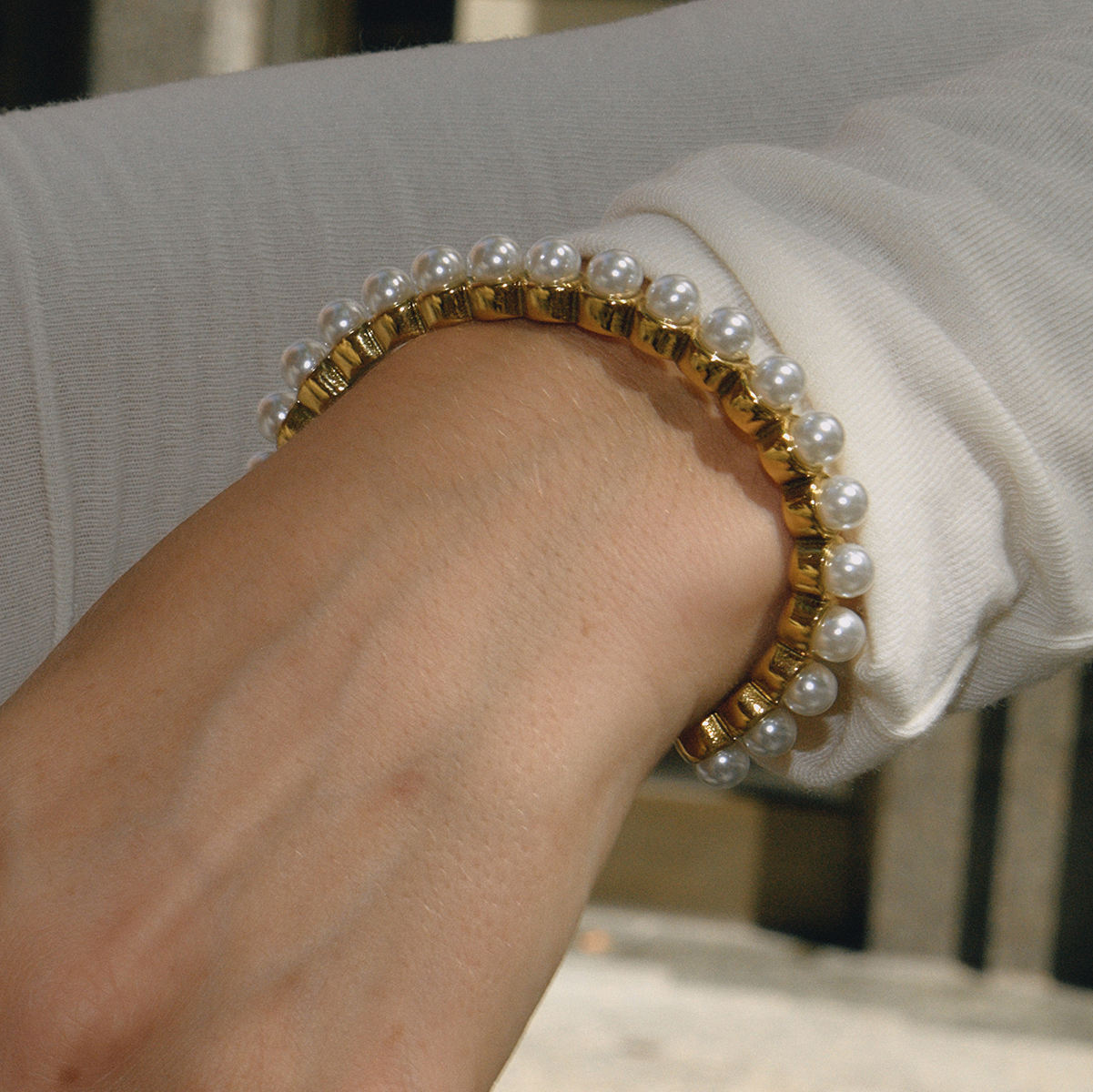Pearl Arc Cuff