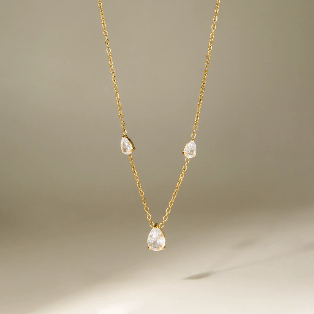 Thea Necklace
