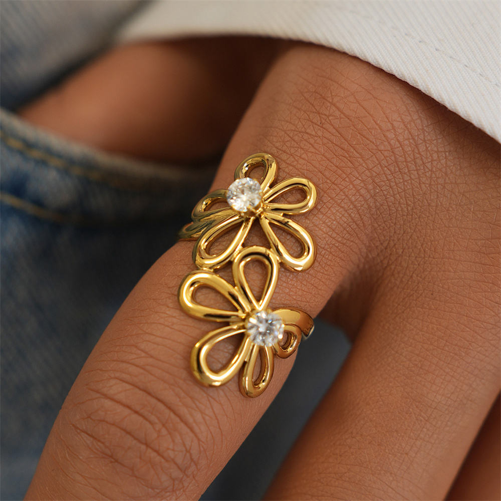 Daisy Bloom Ring