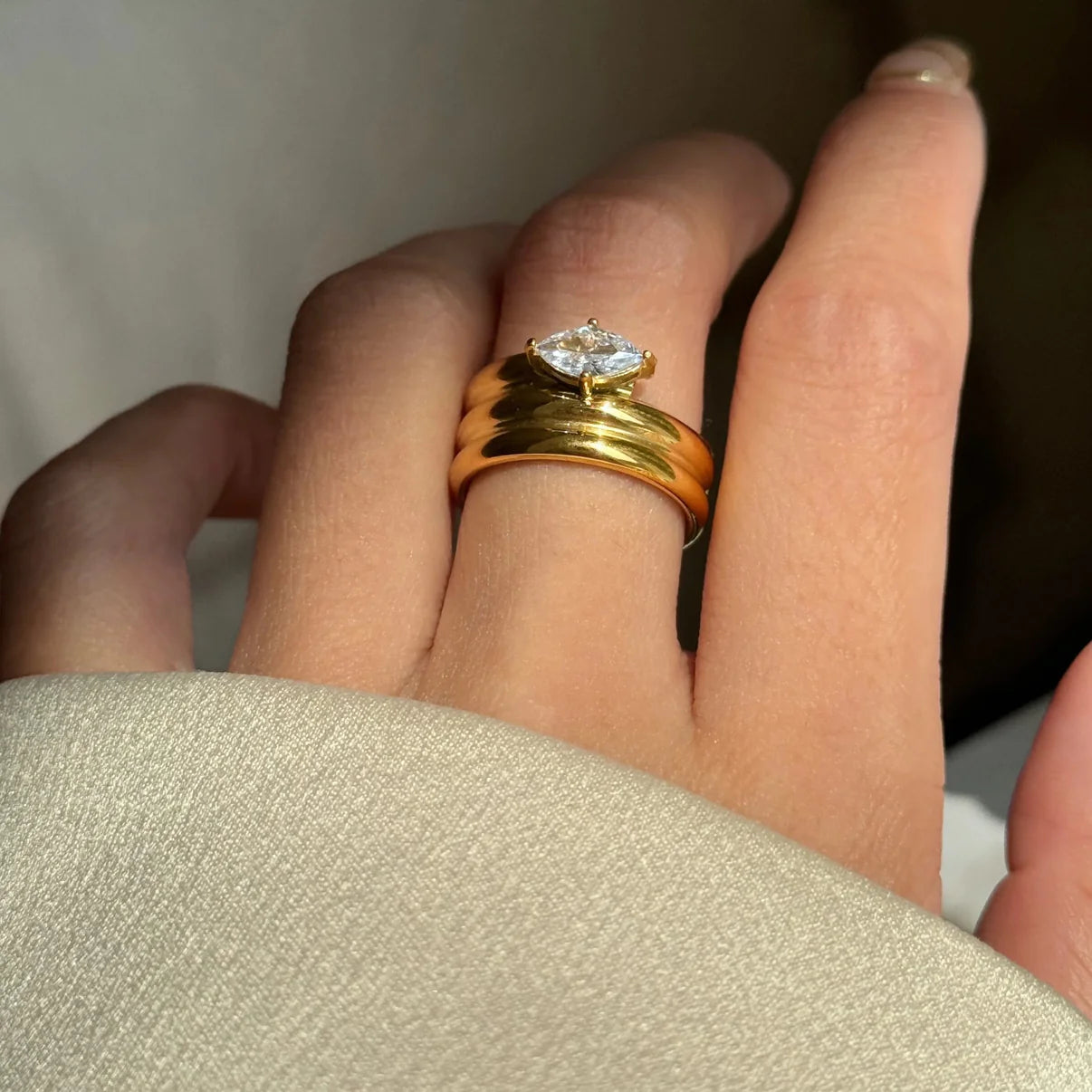 Diva Ring