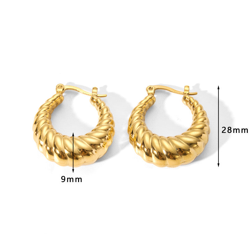 Golden Ribbed Hoop Earrings