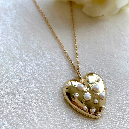 Pearl Heart Pendant Necklace