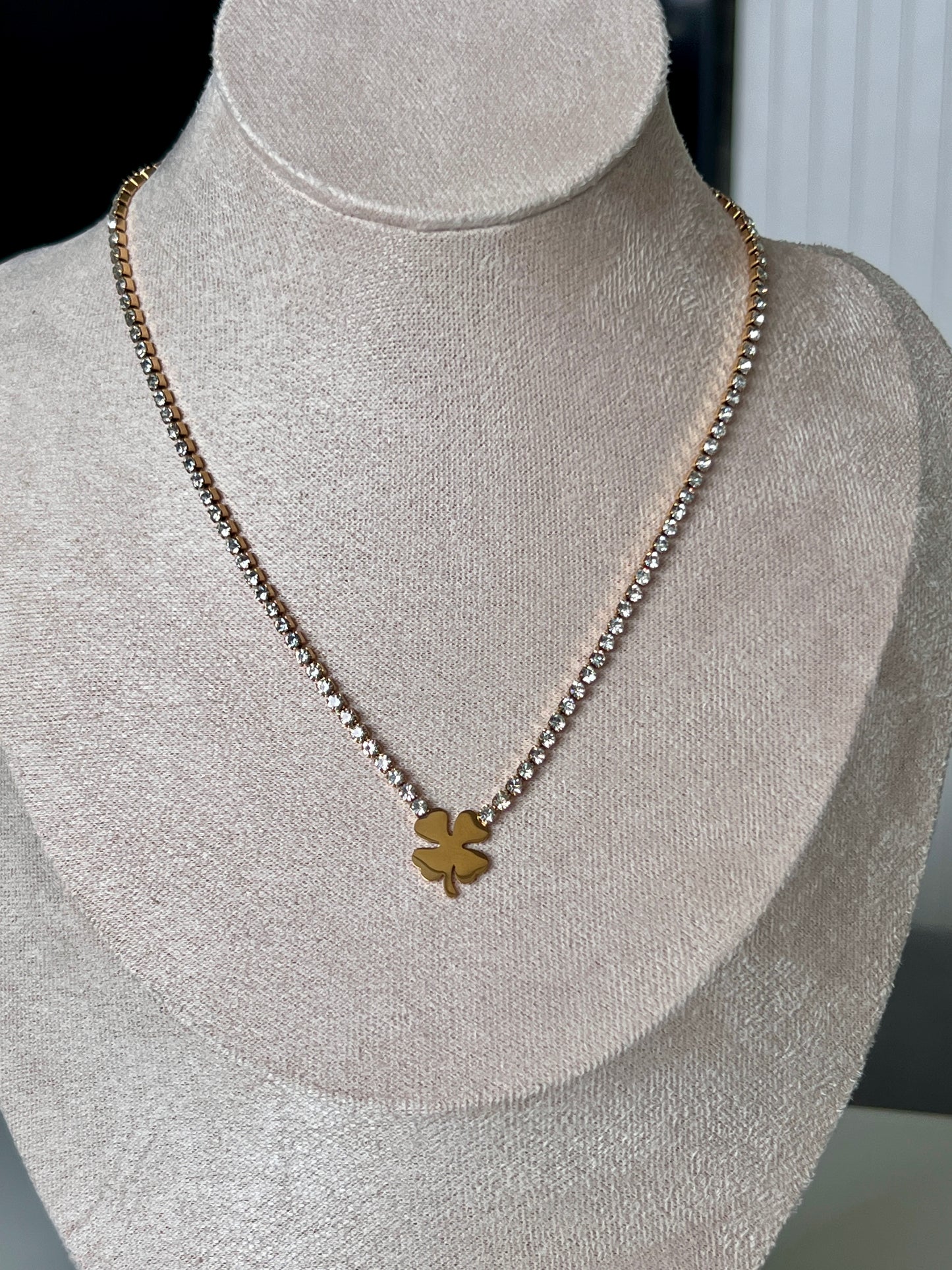 Crystal Chain Clover Necklace