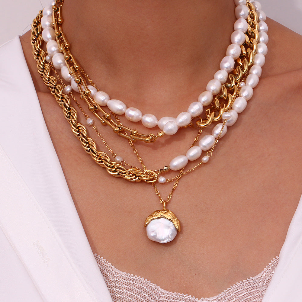 Pearl Fresh Water Twisted Necklace