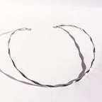 Twistline Choker