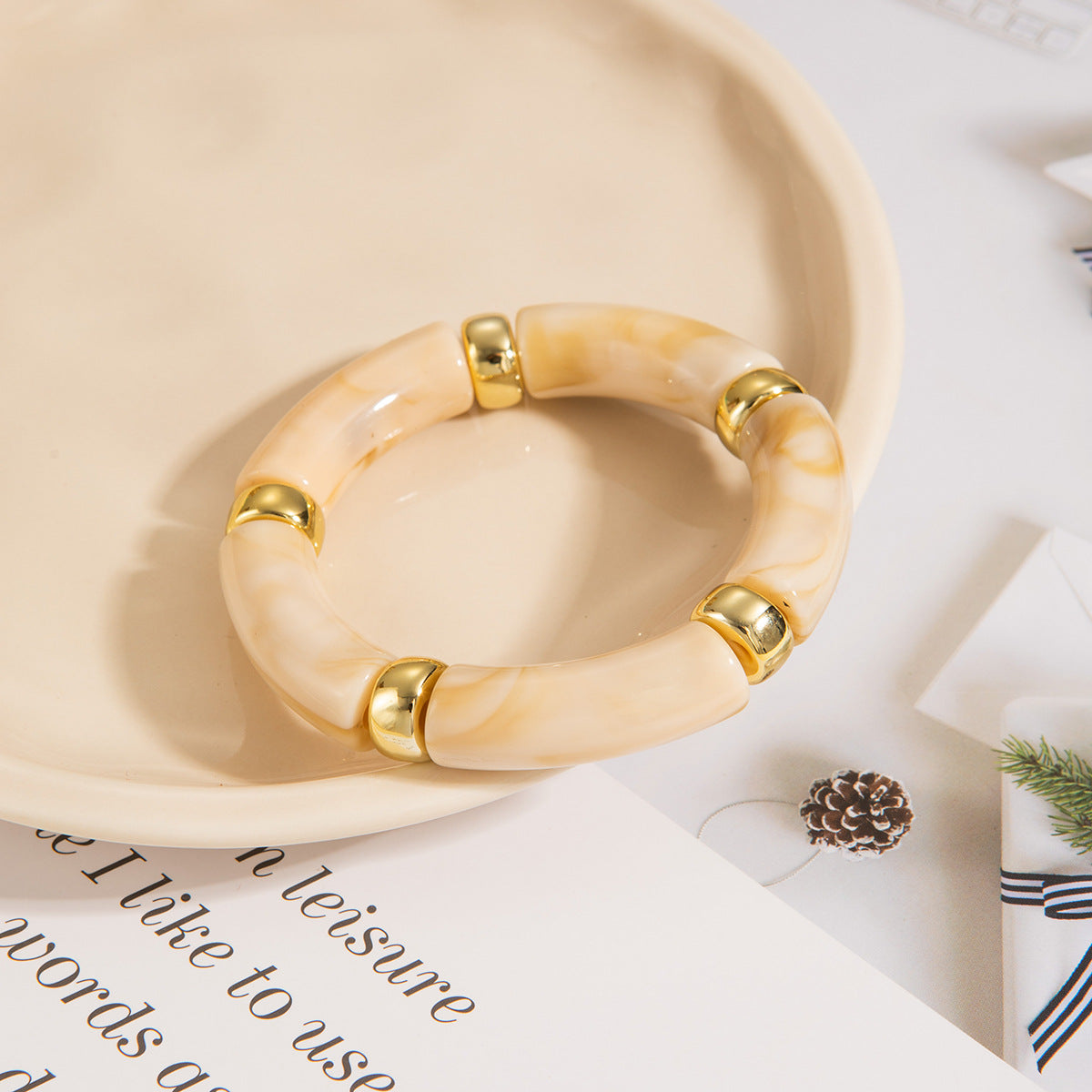 Golden Resin Chunky Bracelet